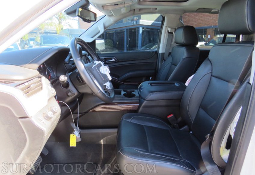 2020 GMC Yukon - Image 19