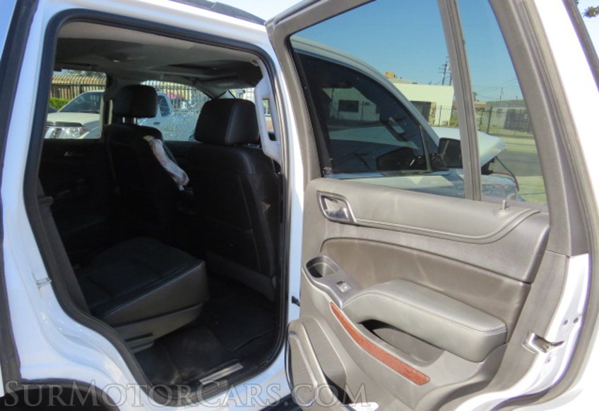 2020 GMC Yukon - Image 18