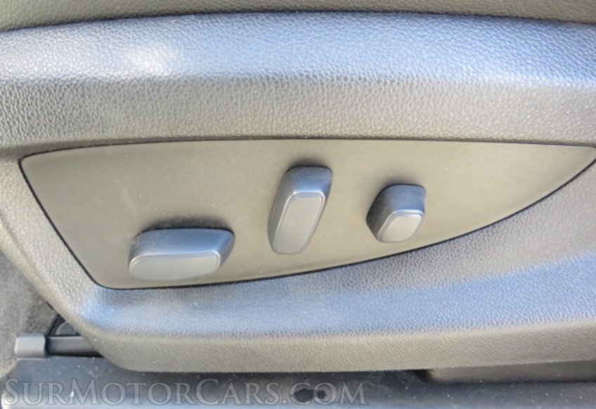 2020 GMC Yukon - Image 41