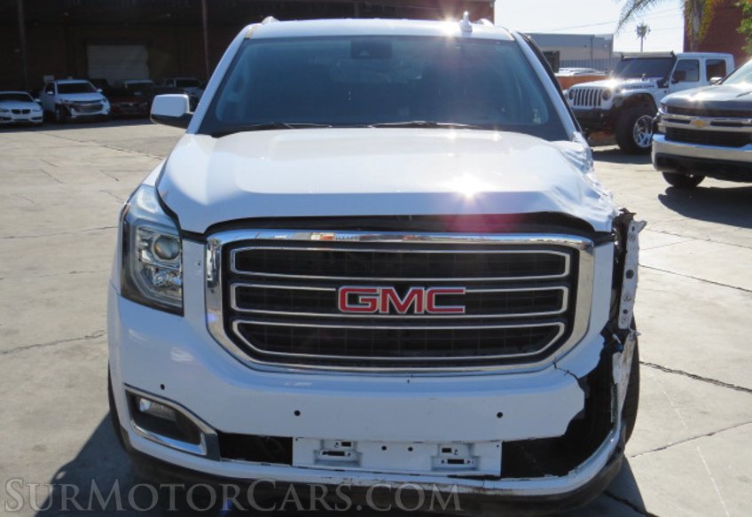 2020 GMC Yukon - Image 11