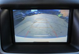 2020 GMC Yukon - Image 30