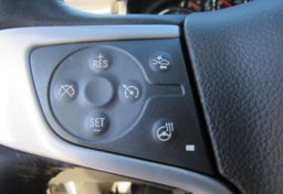 2020 GMC Yukon - Image 39