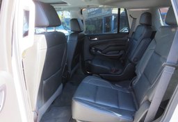 2020 GMC Yukon - Image 26