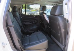 2020 GMC Yukon - Image 24