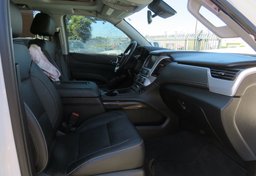 2020 GMC Yukon - Image 22