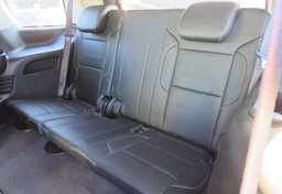 2020 GMC Yukon - Image 28