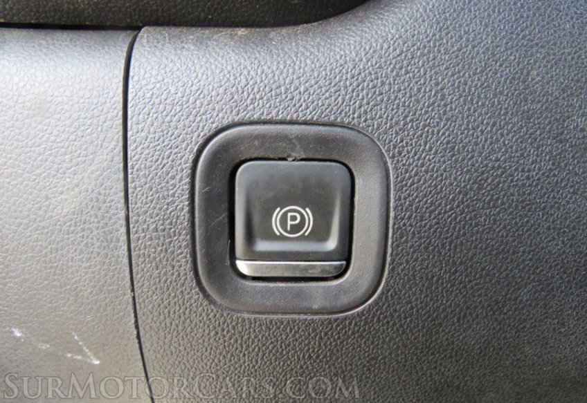 2021 Chevrolet Silverado 1500 - Image 29