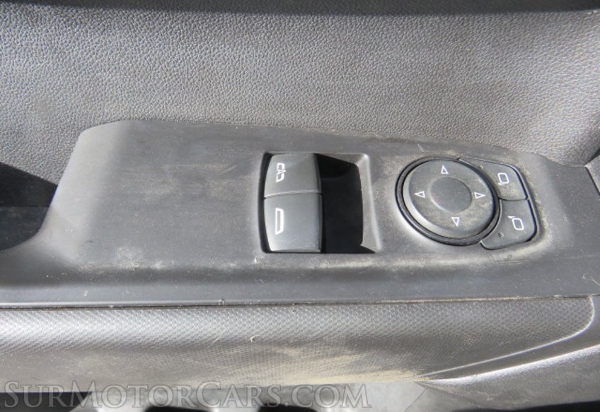 2021 Chevrolet Silverado 1500 - Image 30