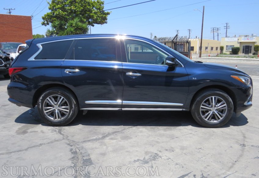 2020 Infiniti QX60 - Image 10