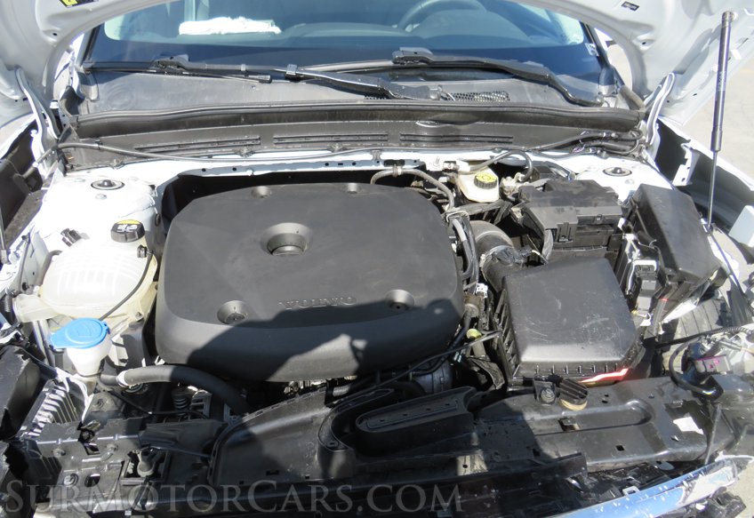 2020 Volvo XC40 - Image 51