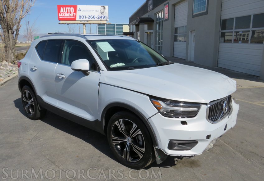 2020 Volvo XC40 - Image 3