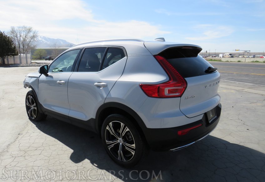 2020 Volvo XC40 - Image 8