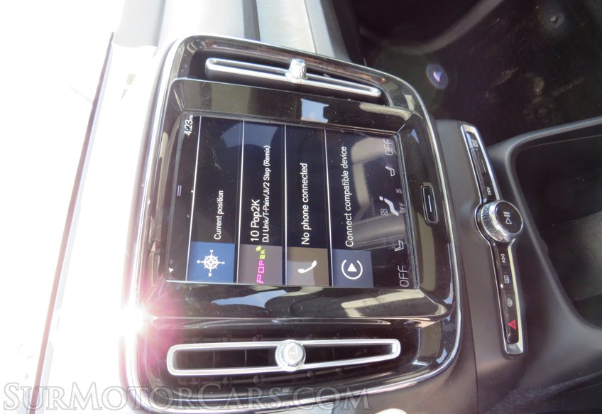 2020 Volvo XC40 - Image 34