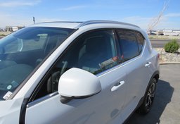 2020 Volvo XC40 - Image 14