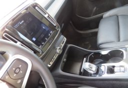 2020 Volvo XC40 - Image 33