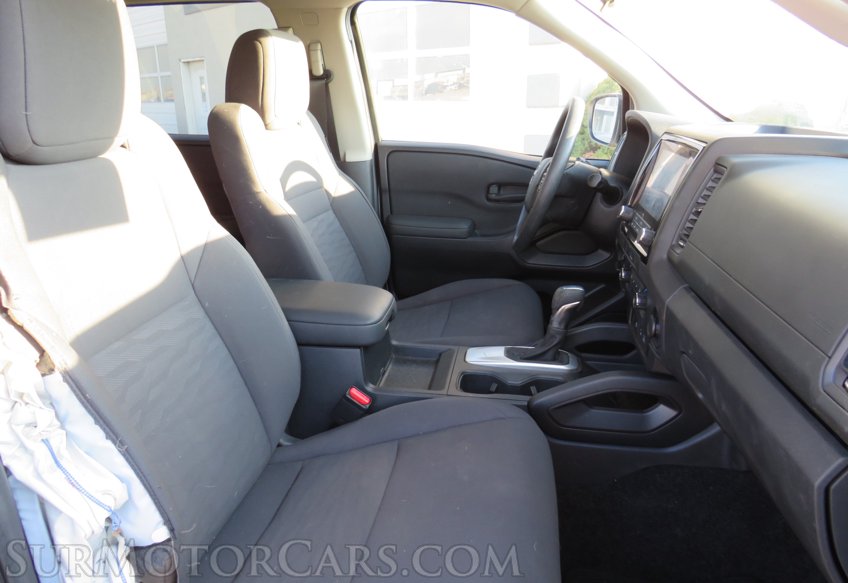 2022 Nissan Frontier - Image 30