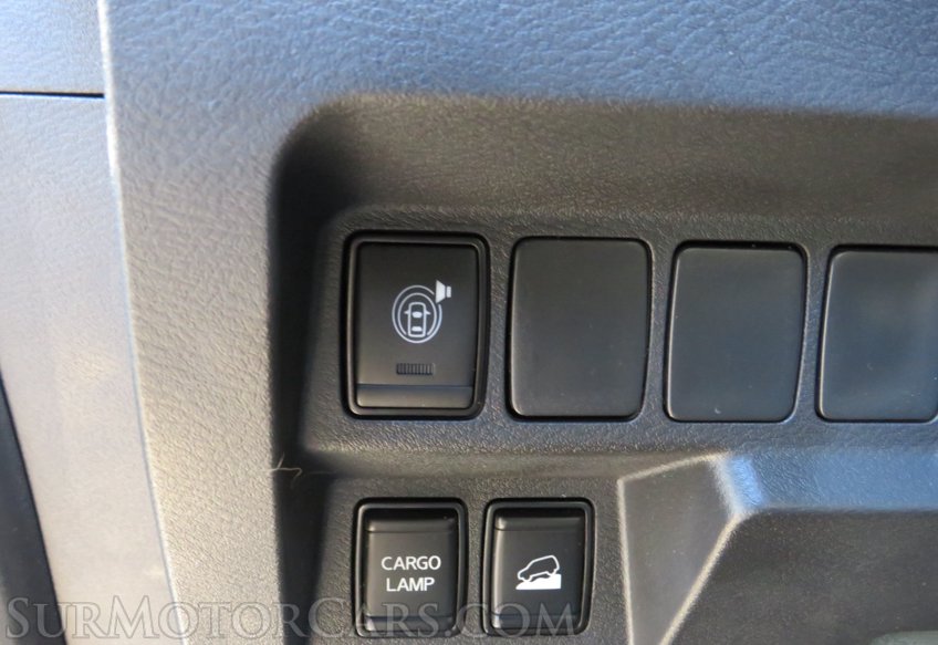 2022 Nissan Frontier - Image 52