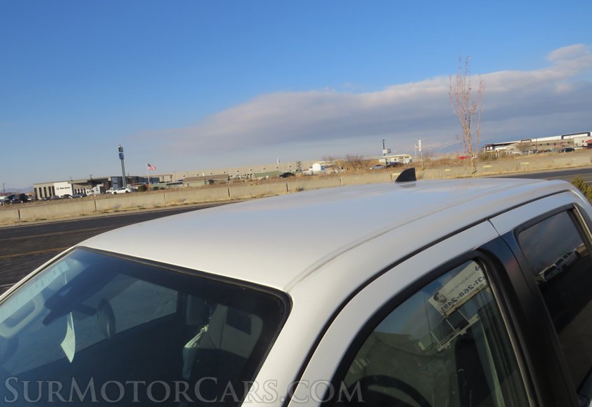 2022 Nissan Frontier - Image 19