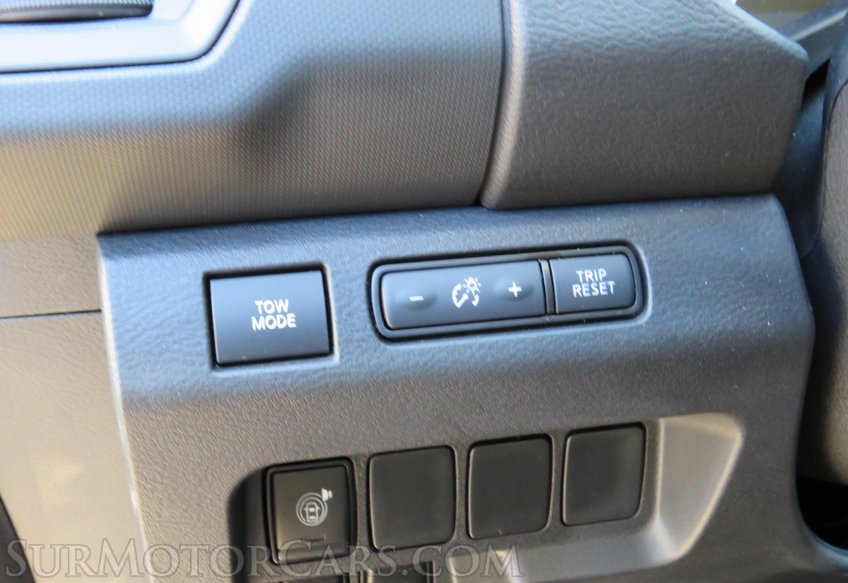 2022 Nissan Frontier - Image 49