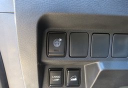 2022 Nissan Frontier - Image 52