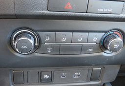 2022 Nissan Frontier - Image 47