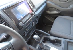 2022 Nissan Frontier - Image 35