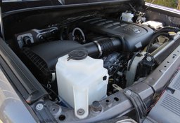 2015 Toyota Tundra 4WD Truck - Image 58