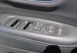 2022 Honda HR-V - Image 40