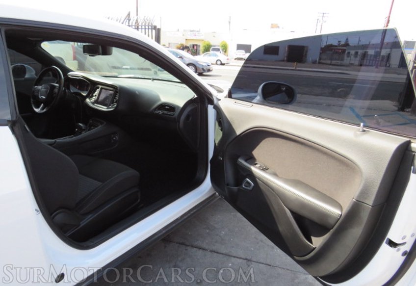 2019 Dodge Challenger - Image 26