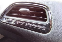 2019 Dodge Challenger - Image 33