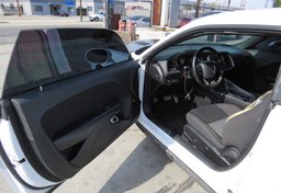 2019 Dodge Challenger - Image 23
