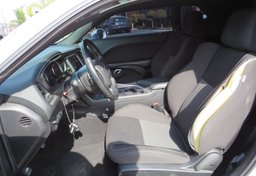 2019 Dodge Challenger - Image 31