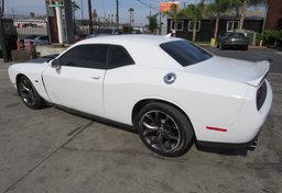 2019 Dodge Challenger - Image 8