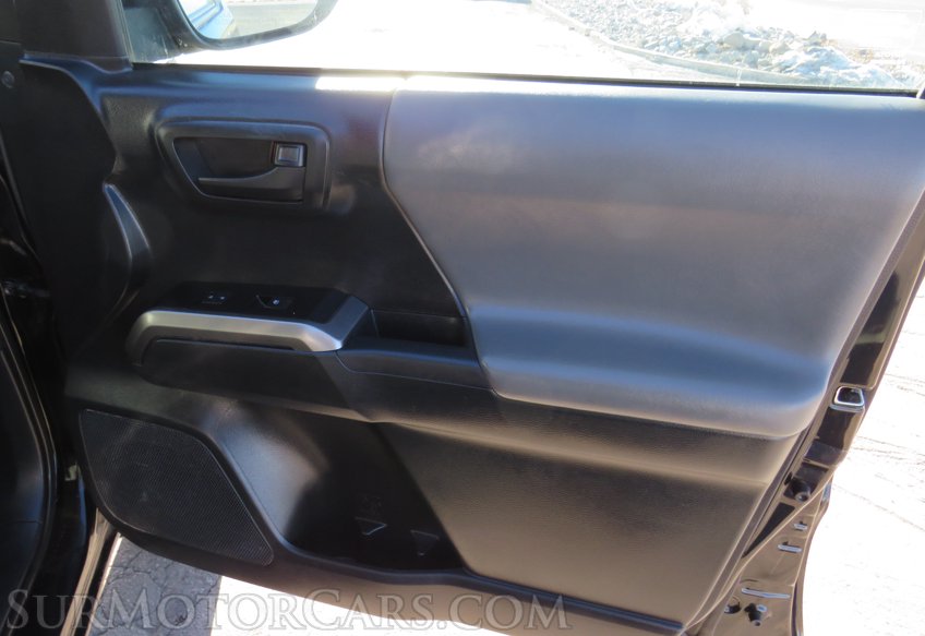 2019 Toyota Tacoma 4WD - Image 38