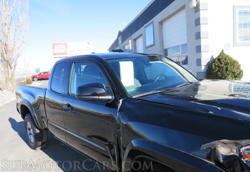 2019 Toyota Tacoma 4WD - Image 14