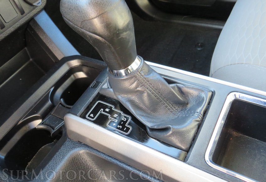 2019 Toyota Tacoma 4WD - Image 34