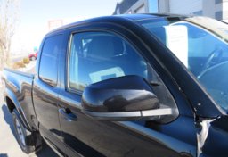 2019 Toyota Tacoma 4WD - Image 12