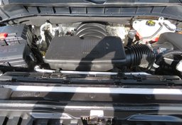 2019 Chevrolet Silverado 1500 - Image 37