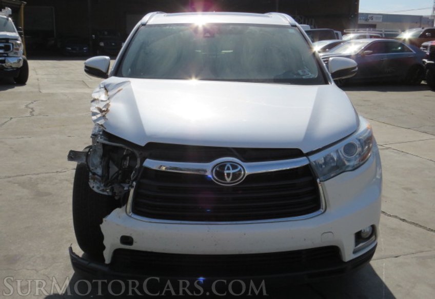 2015 Toyota Highlander - Image 9