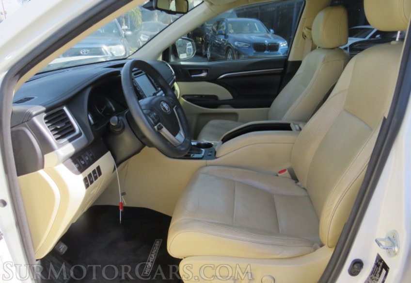 2015 Toyota Highlander - Image 27