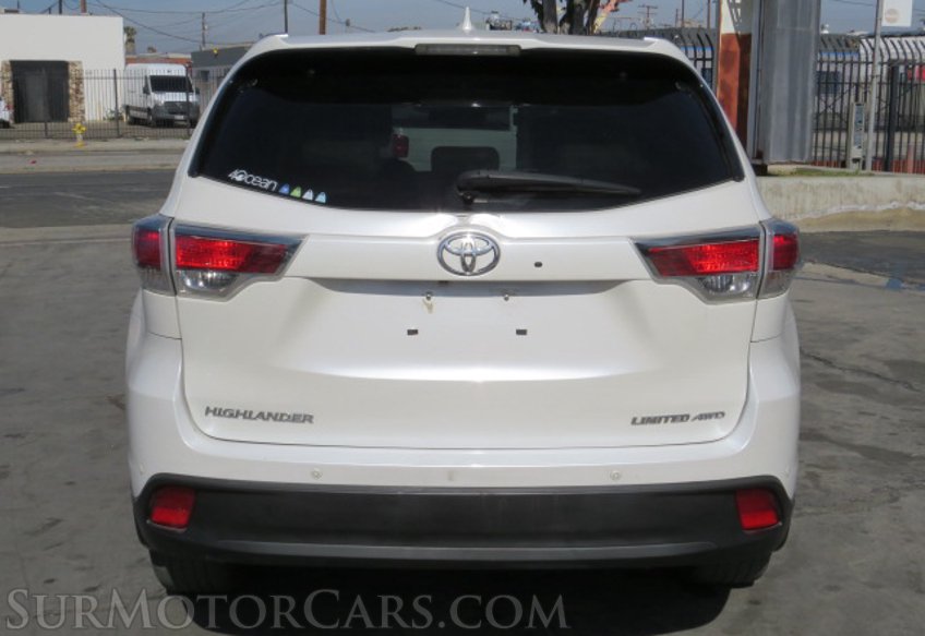 2015 Toyota Highlander - Image 10
