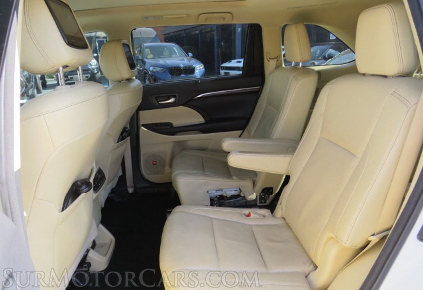 2015 Toyota Highlander - Image 29