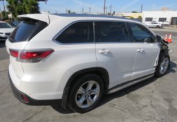 2015 Toyota Highlander - Image 6