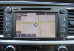 2015 Toyota Highlander - Image 46