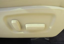 2015 Toyota Highlander - Image 42