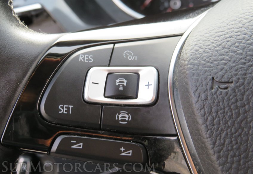 2021 Volkswagen Tiguan - Image 26