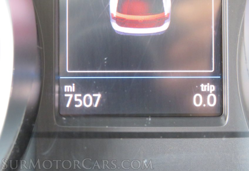 2021 Volkswagen Tiguan - Image 31