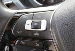 2021 Volkswagen Tiguan - Image 26