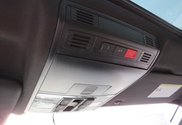 2021 Volkswagen Tiguan - Image 40