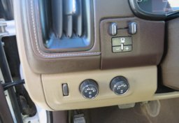 2019 GMC Canyon - Image 41